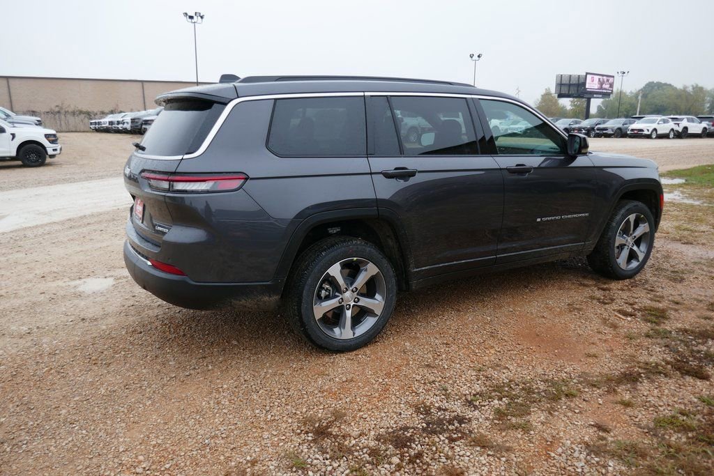 New 2025 Jeep Grand Cherokee L Limited image 4