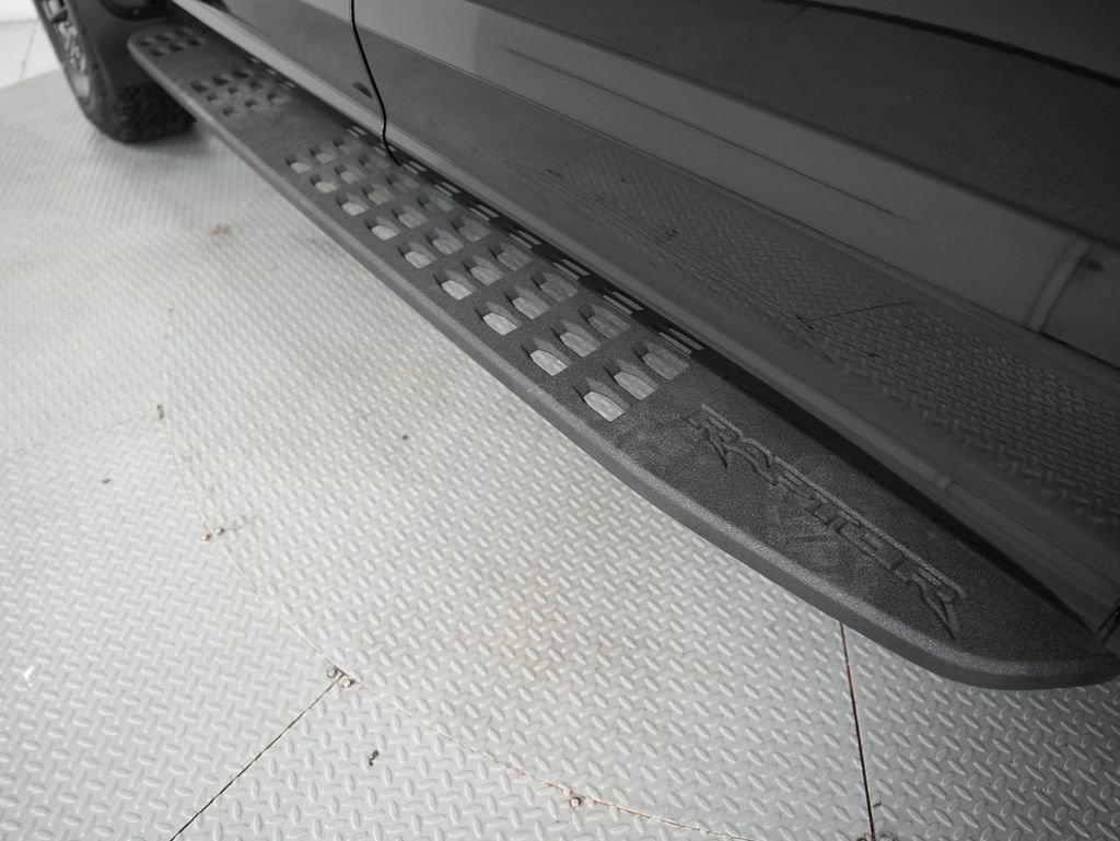 Used 2020 Ford F150 Raptor w/ Equipment Group 802A Luxury image 72