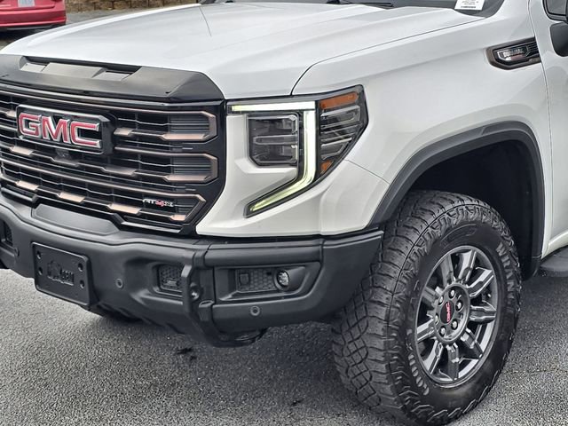 Used 2024 GMC Sierra 1500 AT4X image 10
