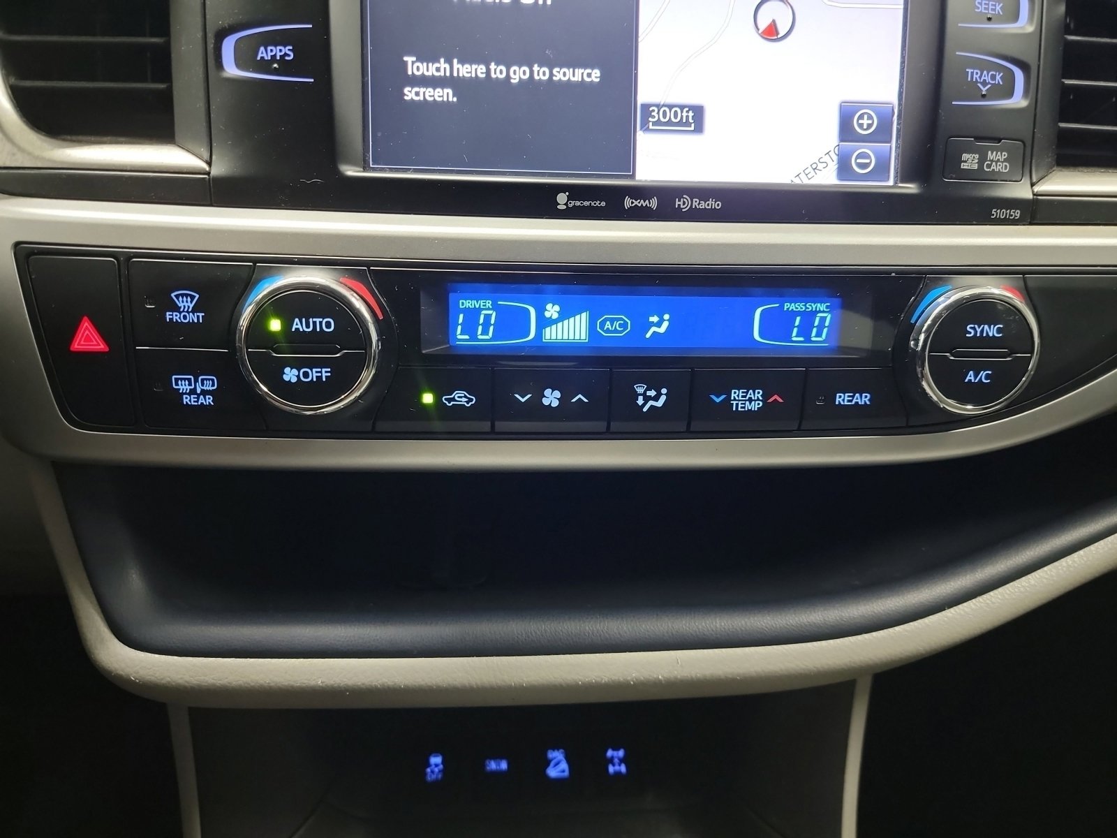 Used 2016 Toyota Highlander XLE AWD/4WD image 21