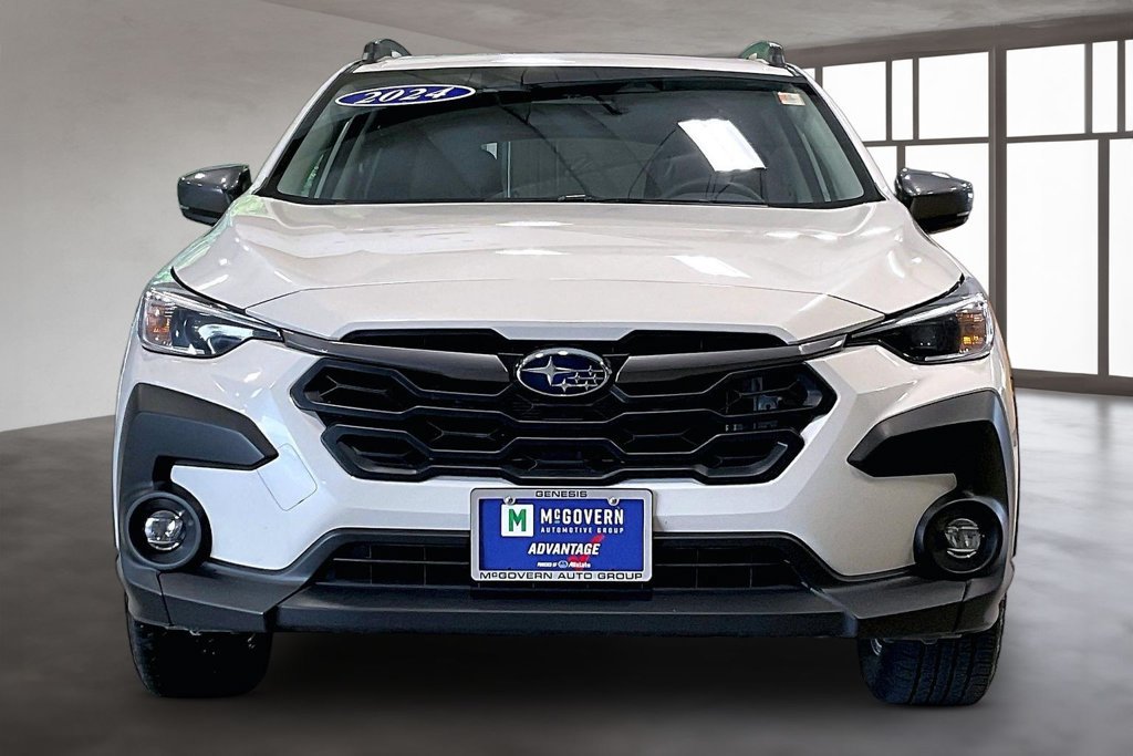 Used 2024 Subaru Crosstrek 2.0i Premium AWD/4WD image 2