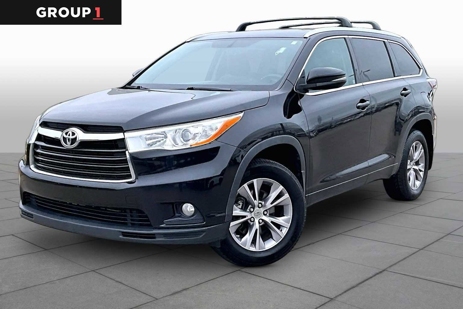 Used 2015 Toyota Highlander XLE AWD/4WD image 1
