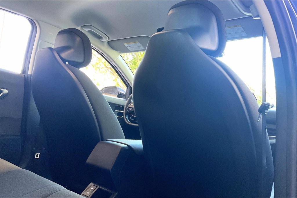 Used 2025 Kia K4 FWD image 23