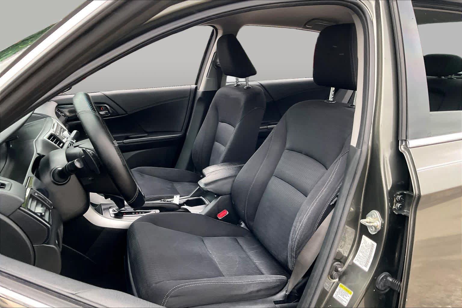 Used 2013 Honda Accord Sport image 7