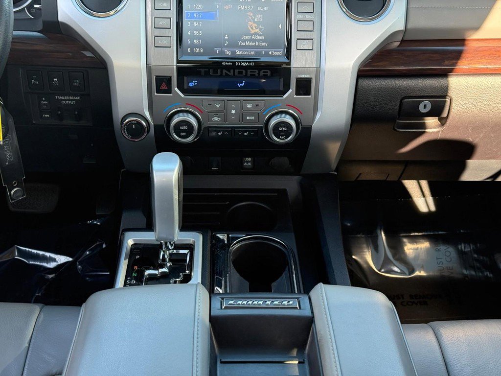 Used 2016 Toyota Tundra Limited w/ Limited Premium Package image 16