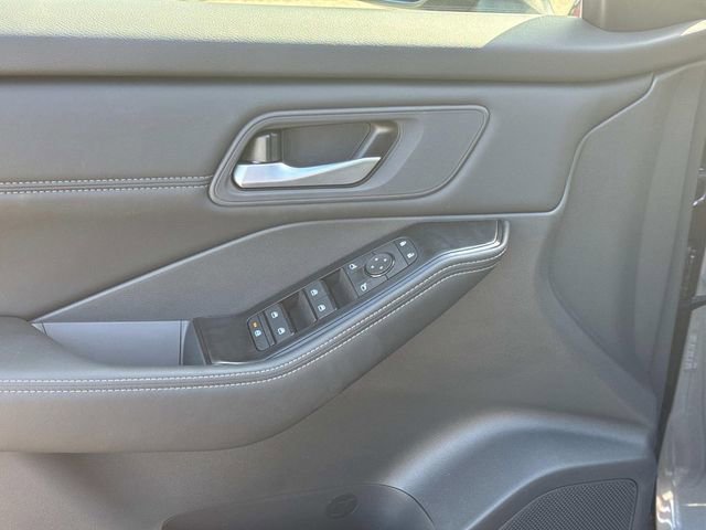 New 2026 Nissan Rogue SV image 22