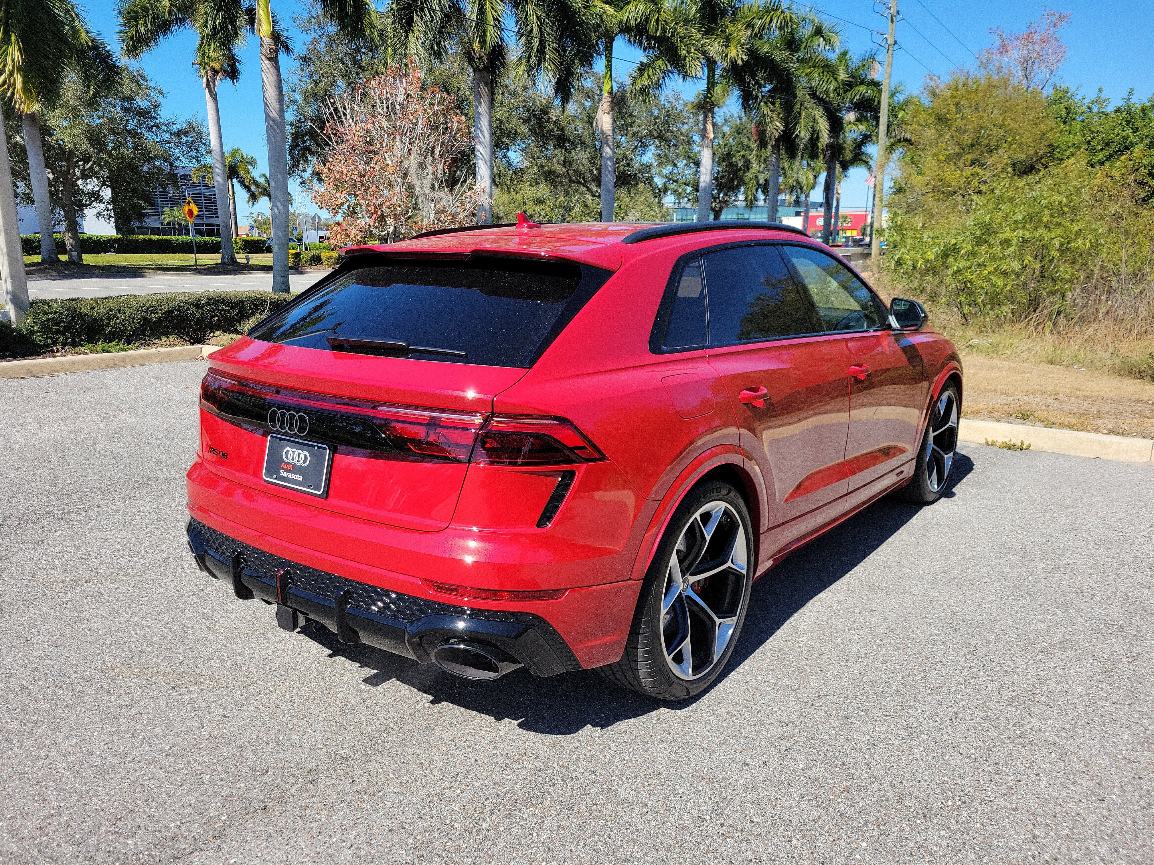 New 2026 Audi RS Q8 performance image 4