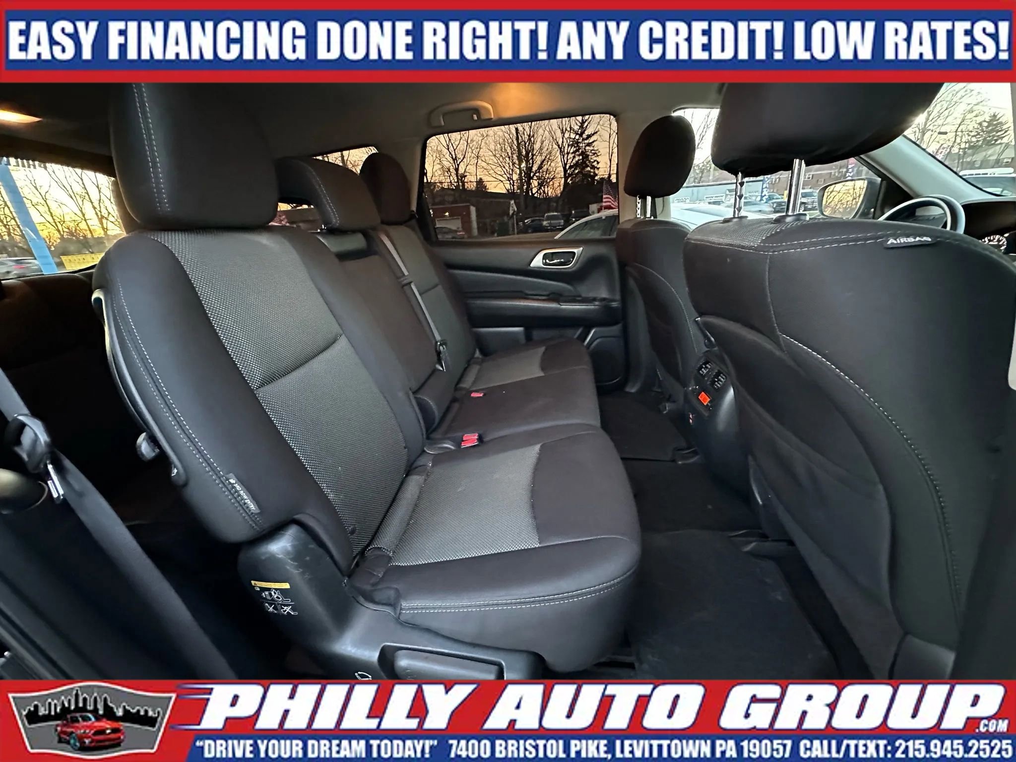 Used 2018 Nissan Pathfinder S AWD/4WD image 16