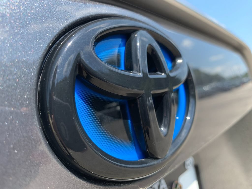 Used 2024 Toyota RAV4 XSE w/ Advanced Technology Package AWD/4WD image 36