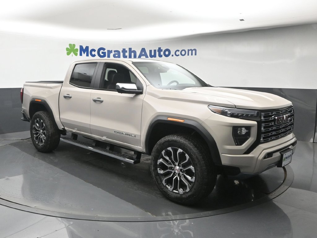 New 2026 GMC Canyon Denali AWD/4WD image 2