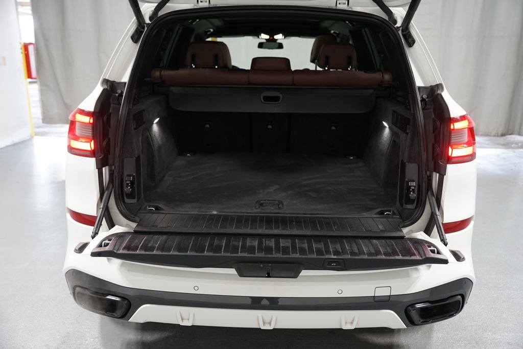 Used 2022 BMW X5 sDrive40i w/ M Sport Package image 34