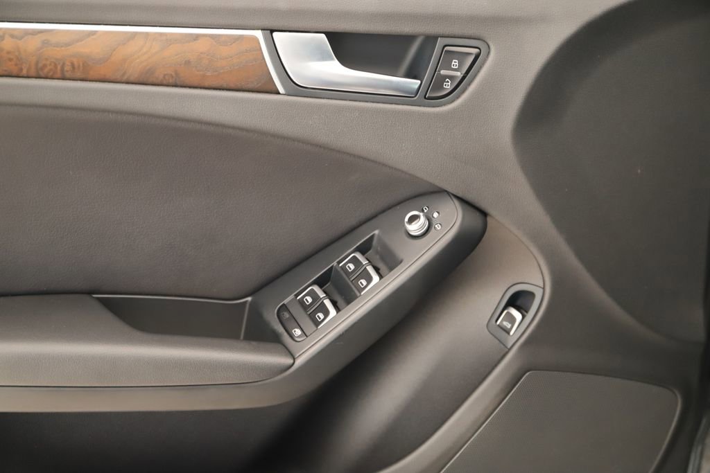 Used 2016 Audi A4 2.0T Premium w/ Convenience Plus Package image 23