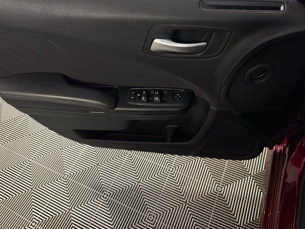 Certified 2023 Dodge Charger R/T w/ Blacktop Package RWD image 25