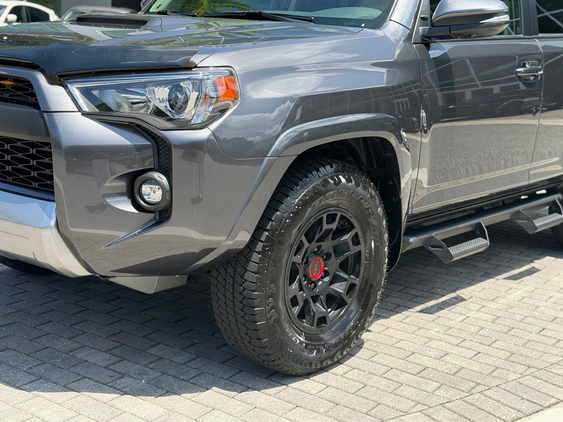 Used 2022 Toyota 4Runner TRD Off-Road Premium AWD/4WD image 12