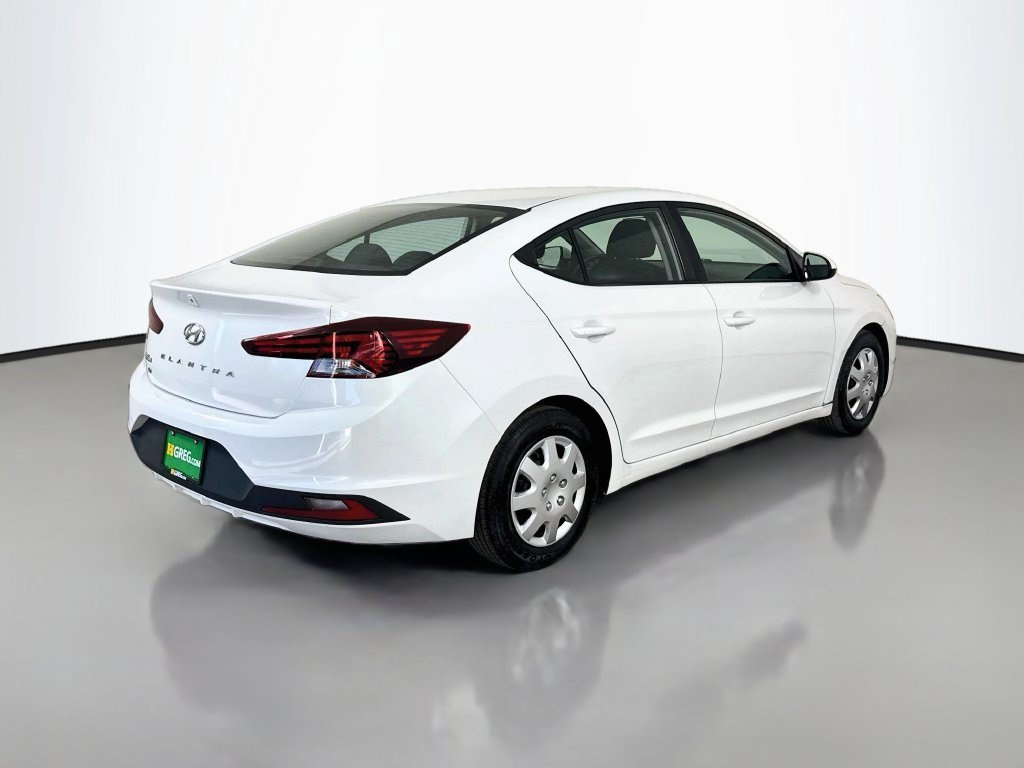 Used 2020 Hyundai Elantra SE w/ Cargo Package (C1) FWD image 10