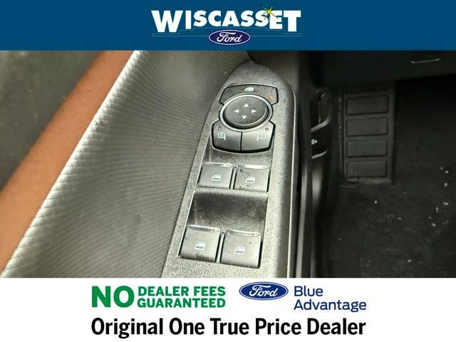 Certified 2025 Ford Bronco Sport Outer Banks w/ Outer Banks Tech Package+ AWD/4WD image 33