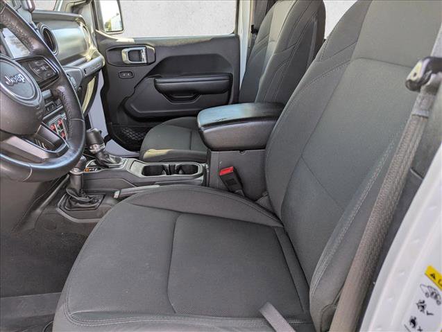 Used 2018 Jeep Wrangler Unlimited Sport S AWD/4WD image 19