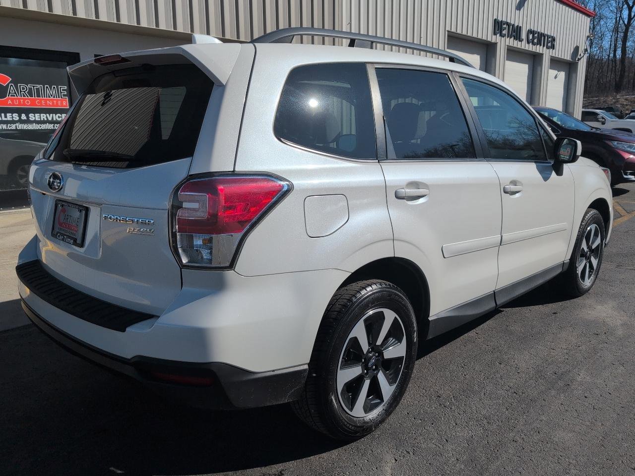 Used 2017 Subaru Forester 2.5i Premium w/ All-Weather Package image 8