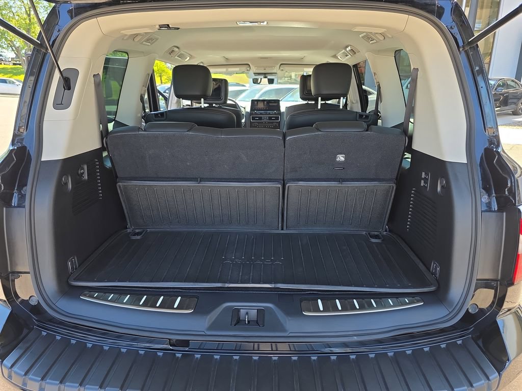 Used 2023 Nissan Armada Platinum w/ Captain's Chairs Package AWD/4WD image 16