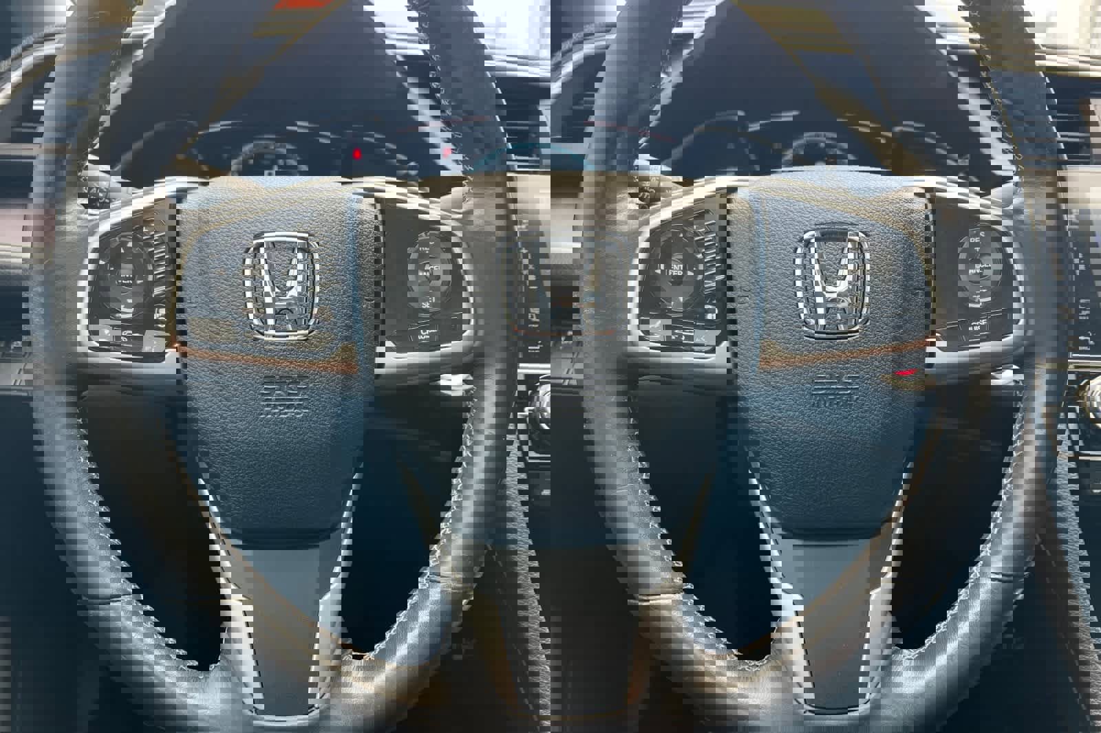 Used 2018 Honda Civic EX-T image 24