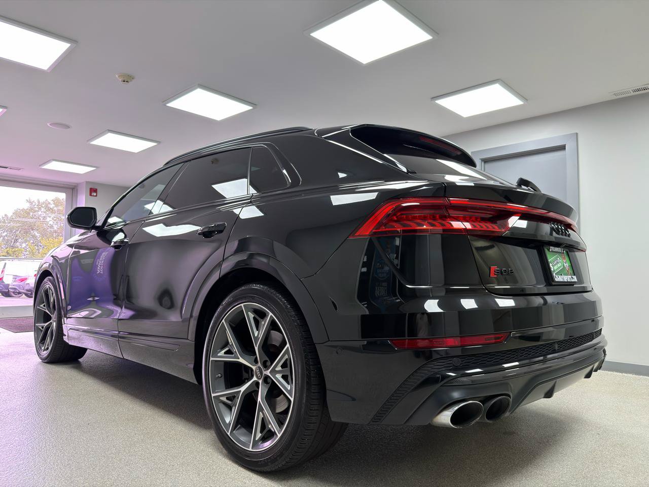 Used 2022 Audi SQ8 Prestige w/ Prestige Package AWD/4WD image 5