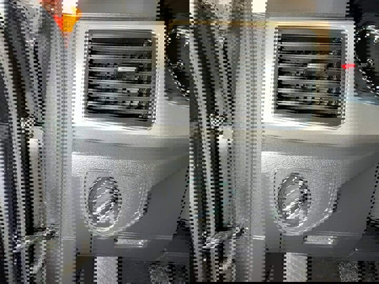 Used 2018 Volkswagen Atlas S image 22