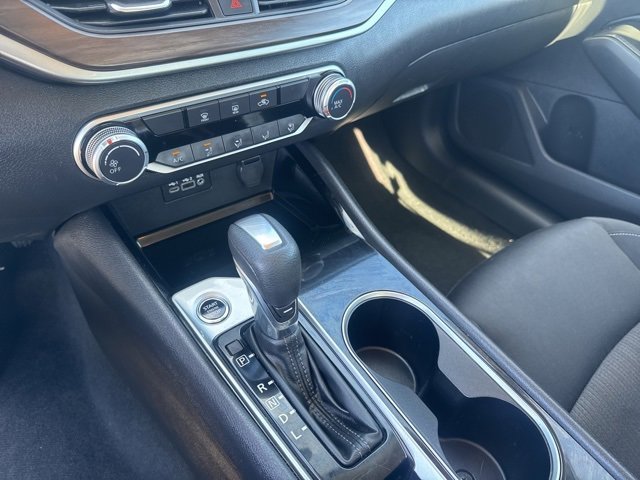 Used 2024 Nissan Altima 2.5 SV image 12