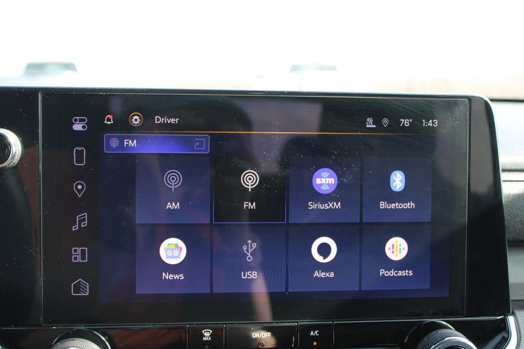 Used 2024 Chevrolet Colorado W/T image 42