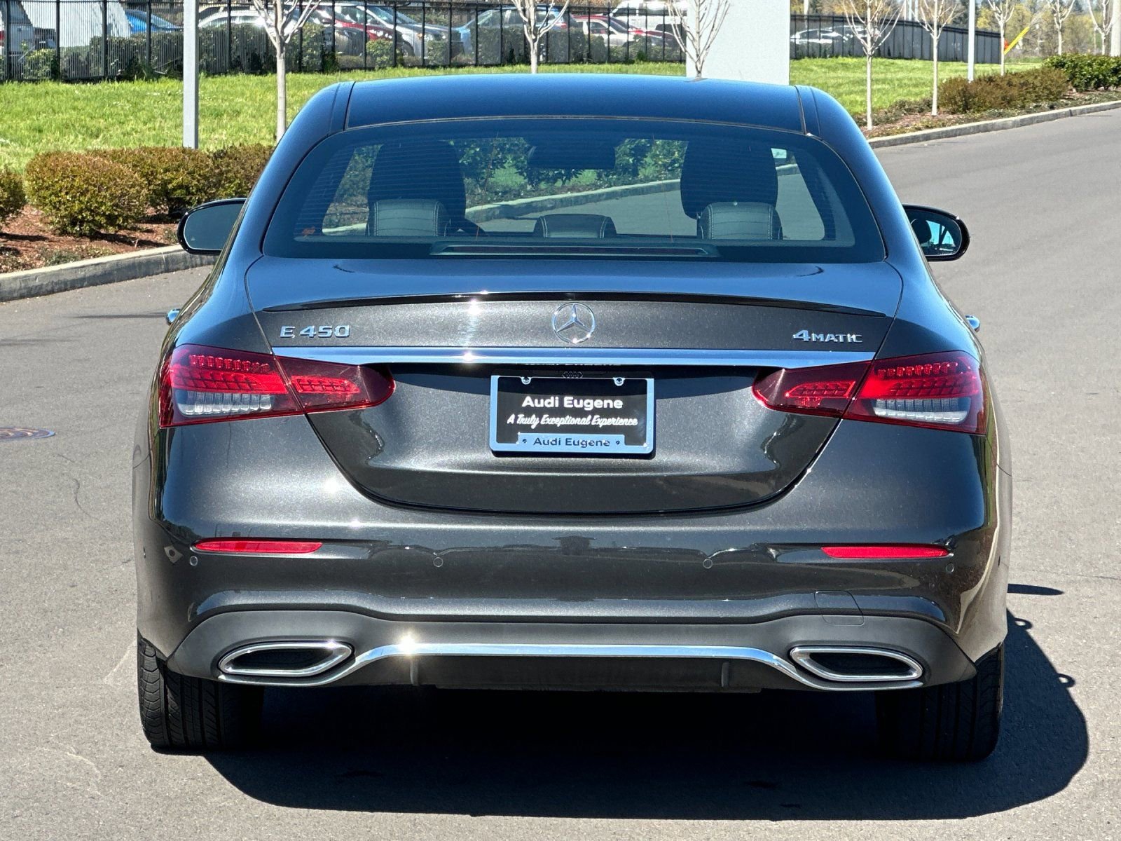 Used 2023 Mercedes-Benz E 450 4MATIC Sedan image 4