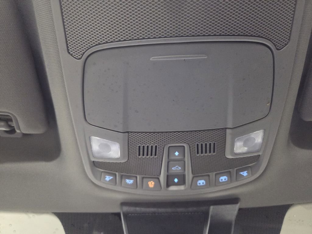 Used 2020 Ford F250 Lariat image 15