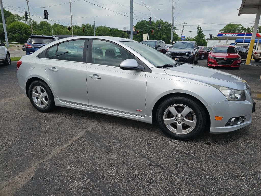 Used 2013 Chevrolet Cruze LT w/ RS Package image 21