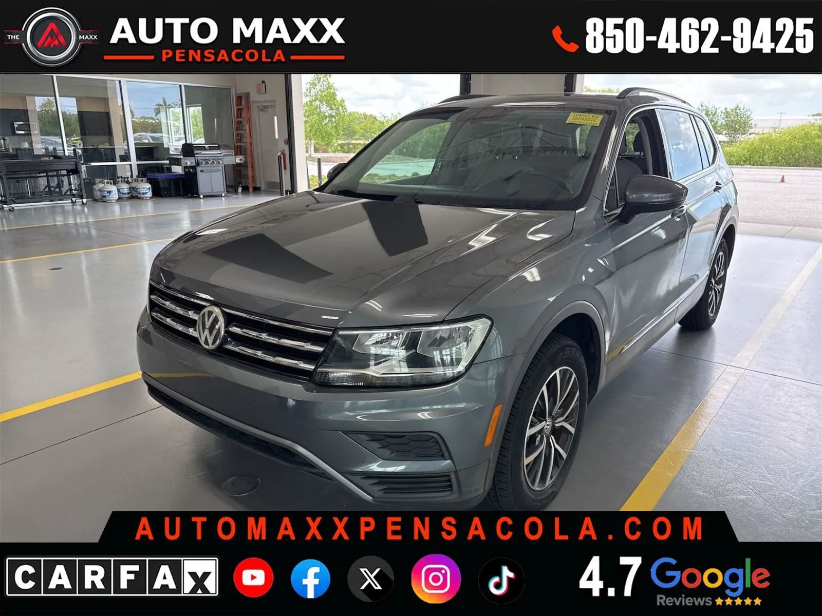 Used 2020 Volkswagen Tiguan SE w/ Panoramic Sunroof Package FWD image 1