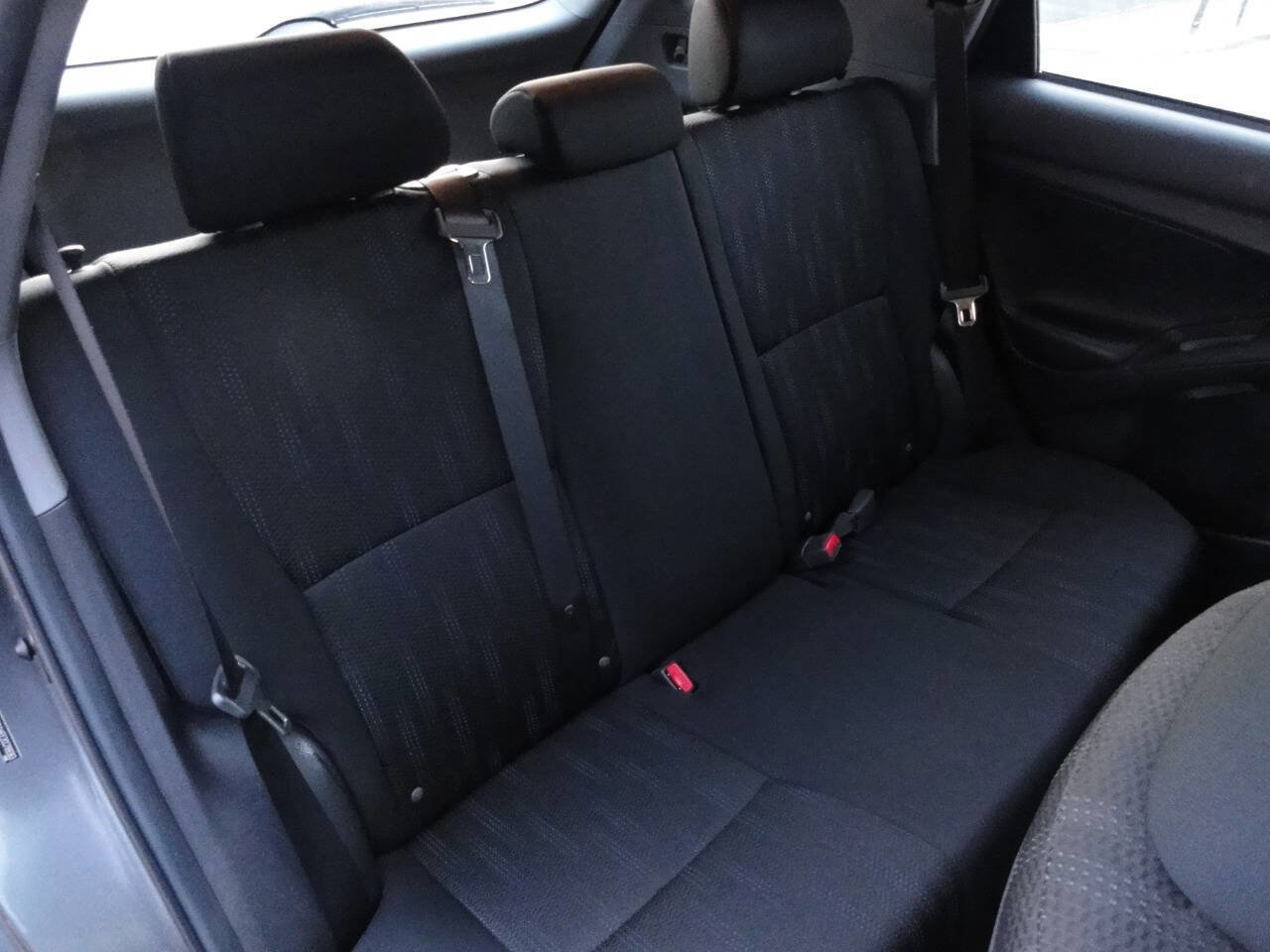 Used 2012 Toyota Matrix L image 20