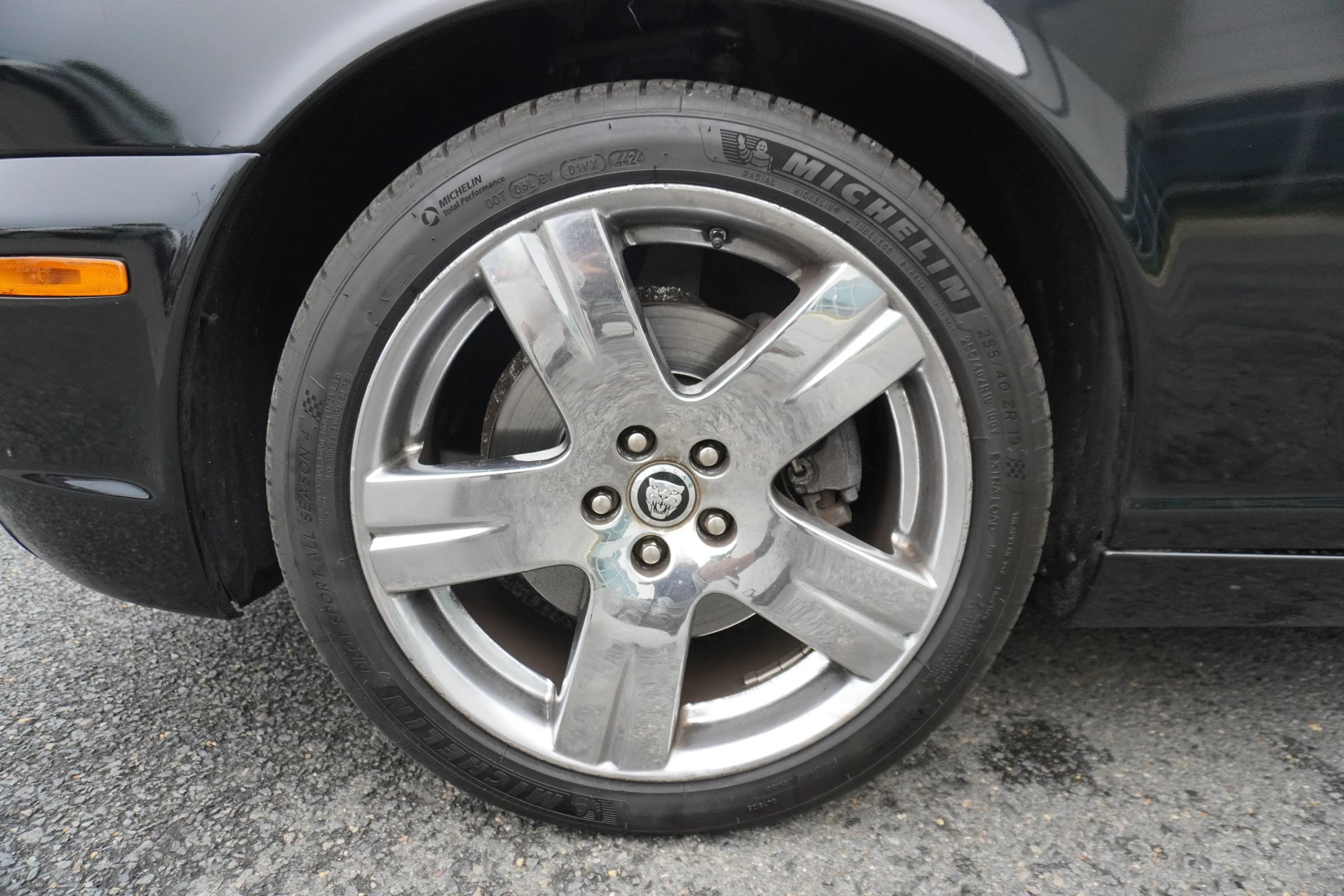 Used 2008 Jaguar XJ8 RWD image 27