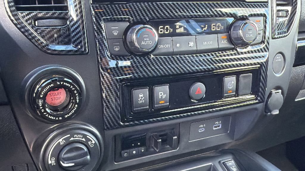 Used 2023 Nissan Titan SV w/ SV Convenience Package AWD/4WD image 14