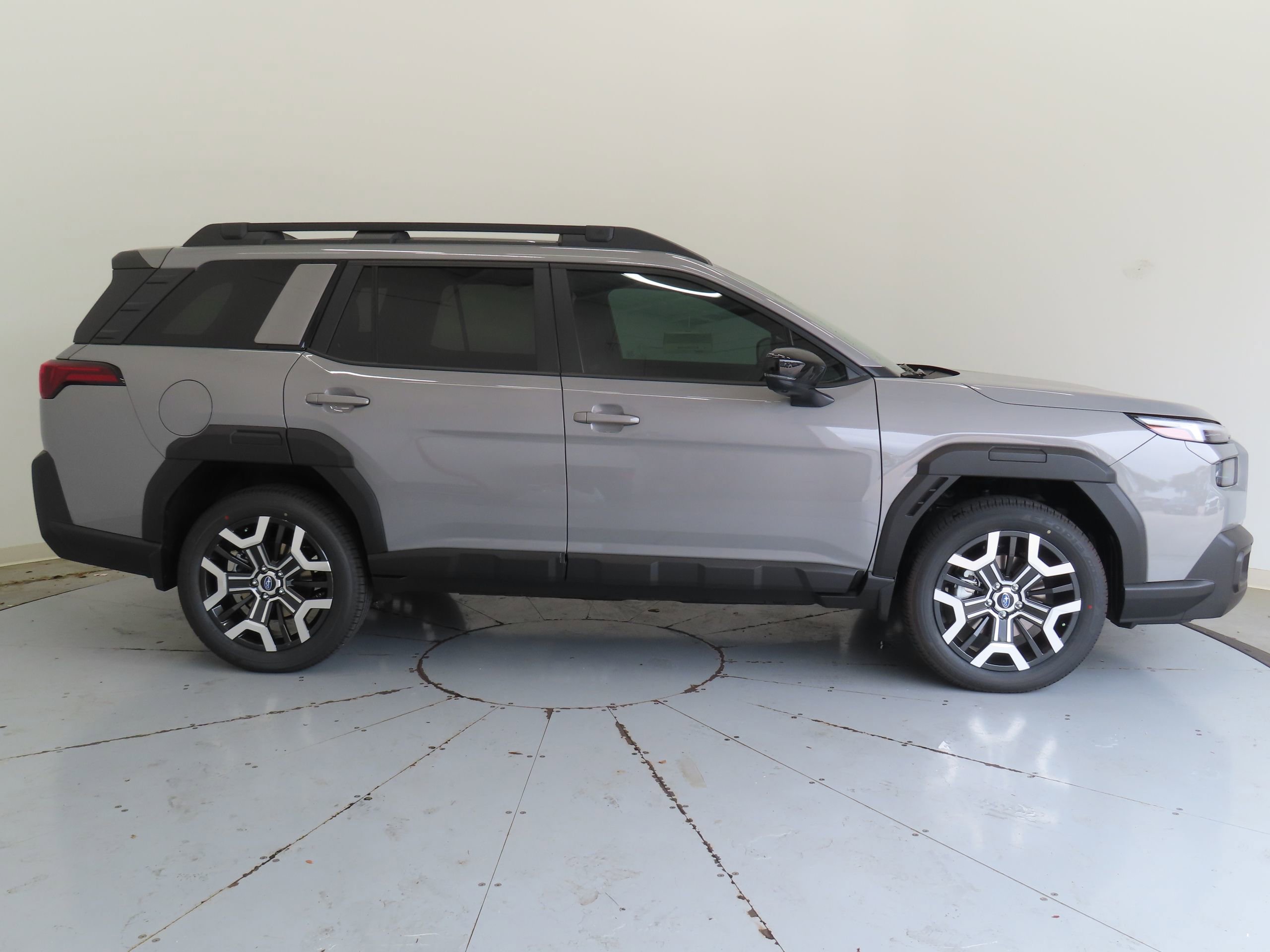 New 2026 Subaru Outback Touring XT AWD/4WD image 2