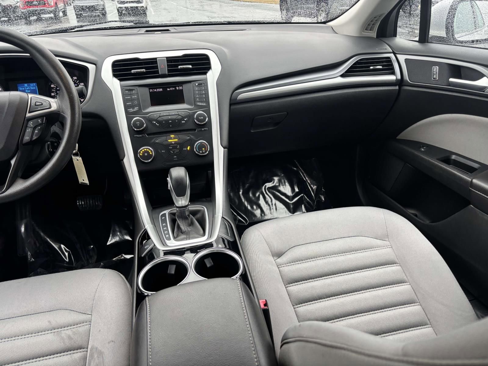 Used 2014 Ford Fusion S image 32