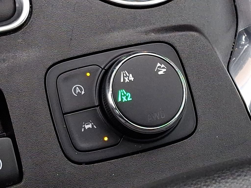 Used 2023 Chevrolet Traverse LT w/ LT Premium Package image 29