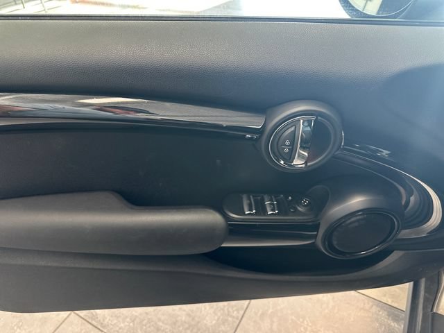 Used 2017 MINI Cooper S FWD image 19