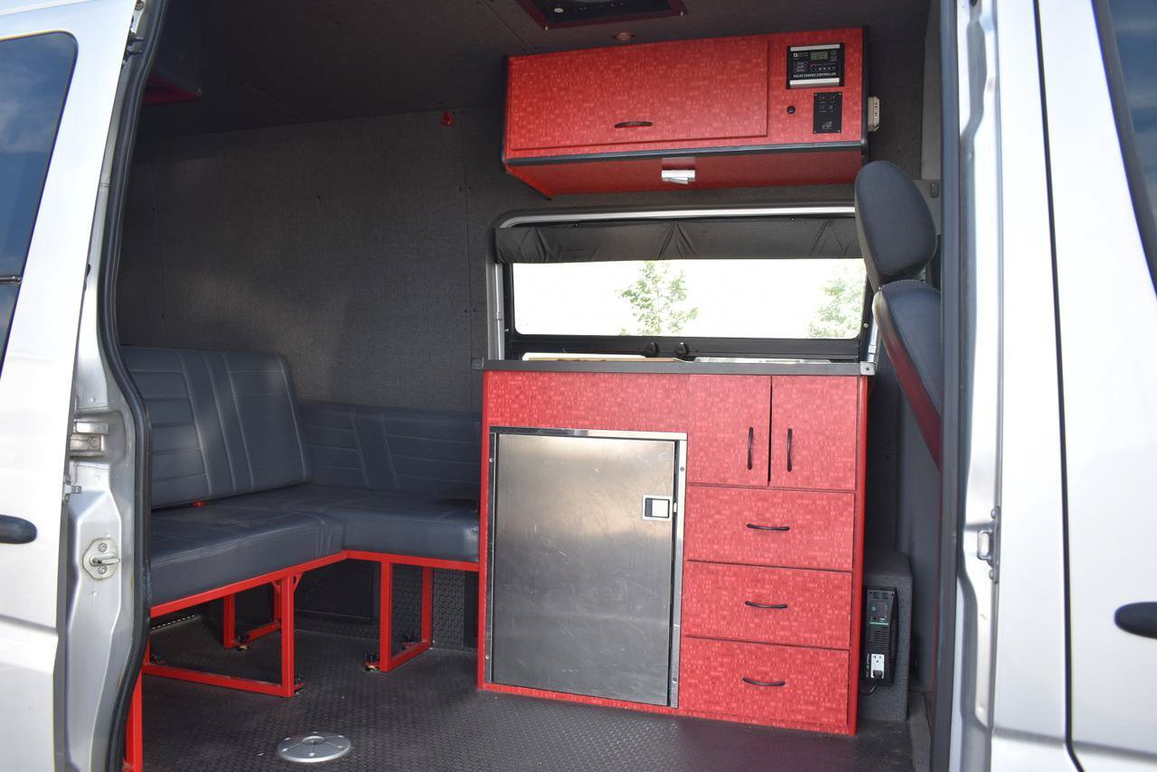 Used 2013 Mercedes-Benz Sprinter 2500 image 8