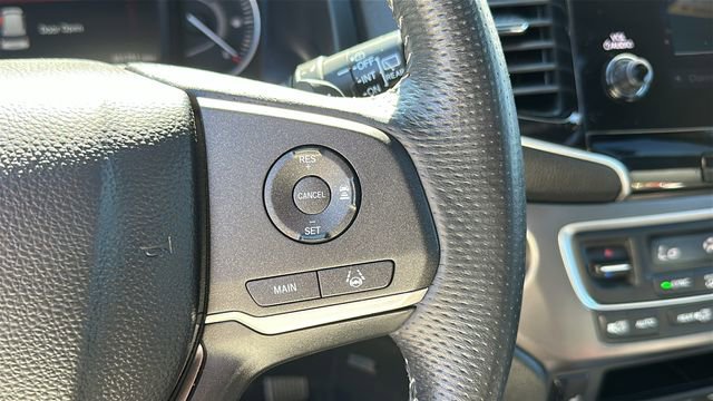 Used 2022 Honda Passport EX-L image 16