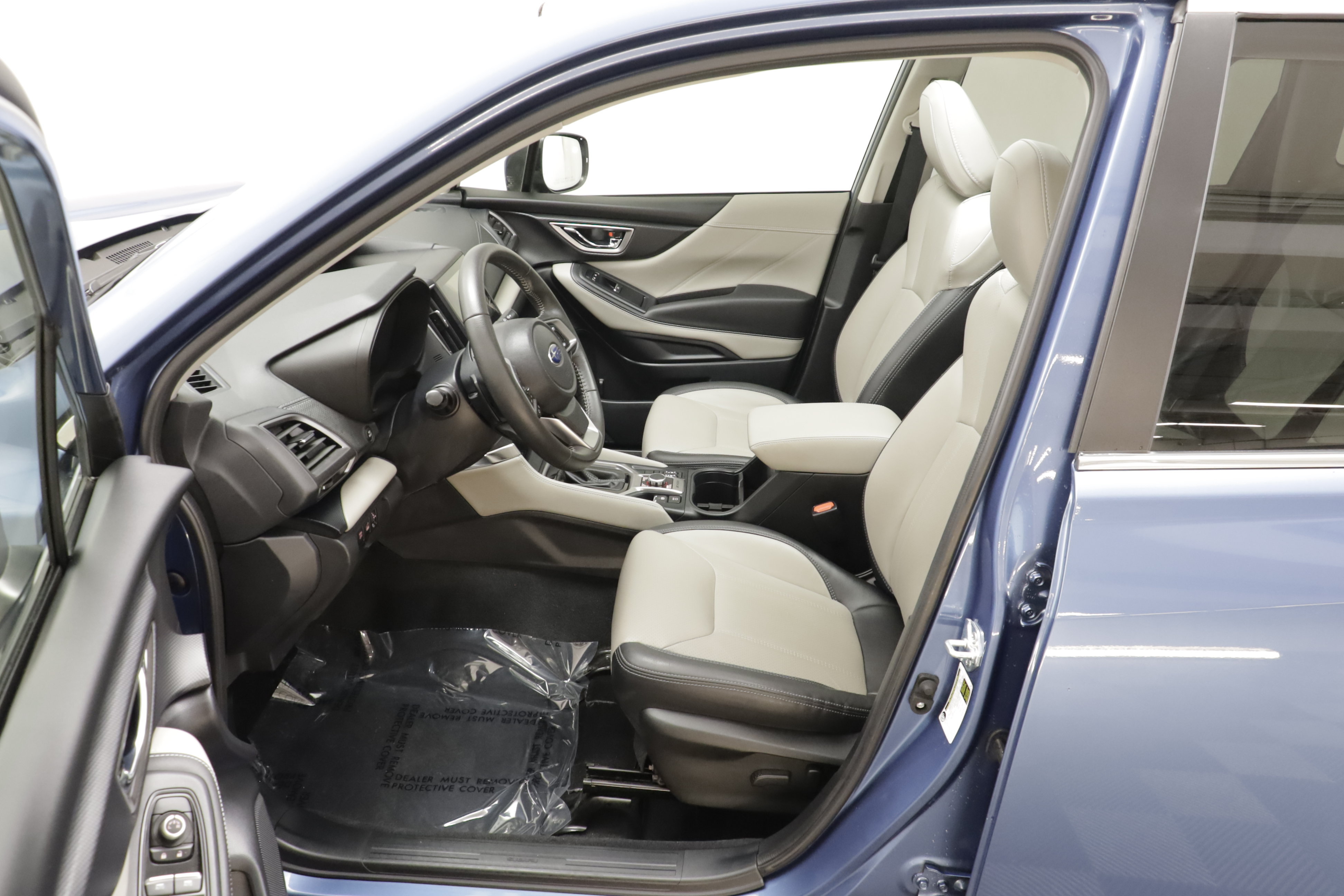 Used 2024 Subaru Forester Limited w/ Convenience Package AWD/4WD image 6