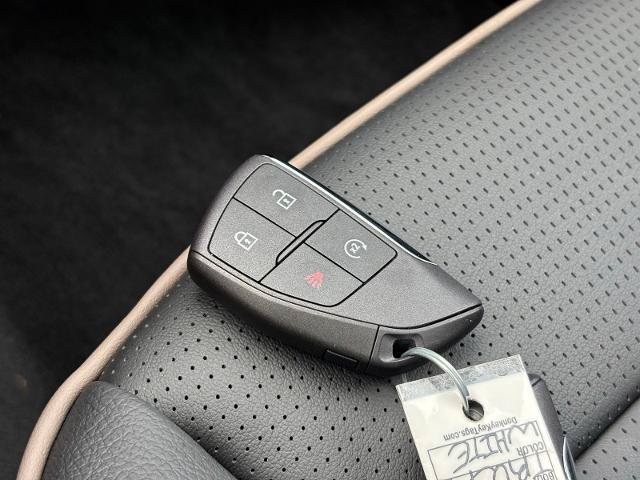 Used 2026 GMC Canyon Denali AWD/4WD image 27