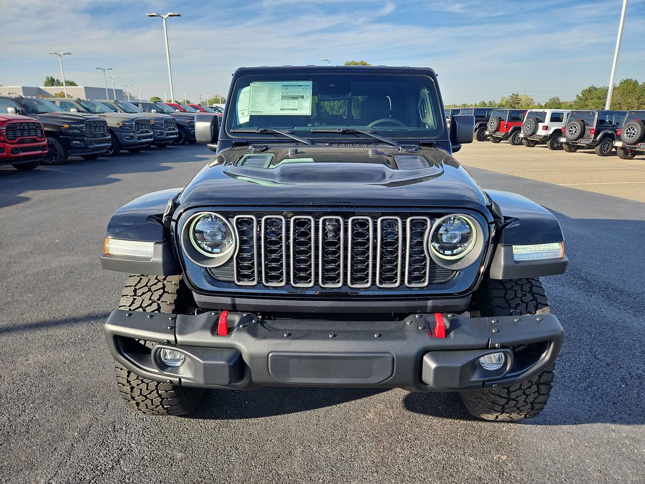 New 2025 Jeep Gladiator Rubicon image 2