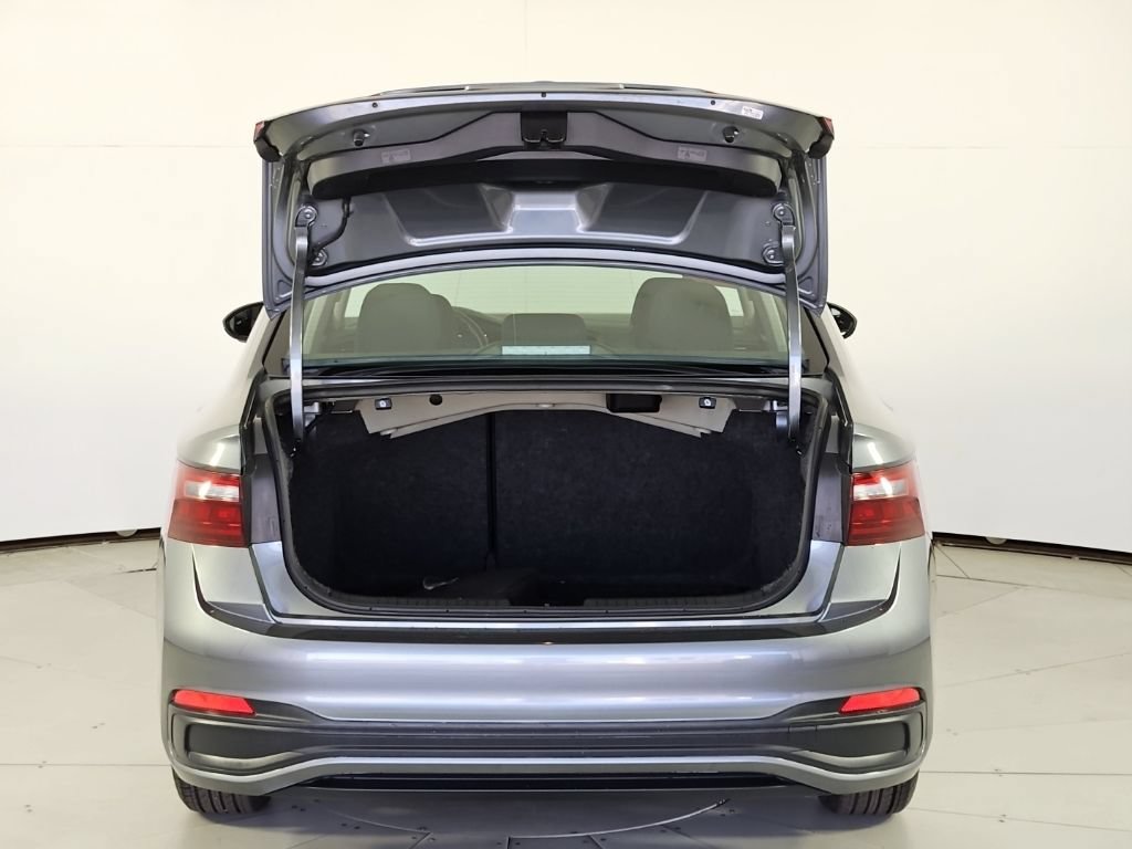 Used 2023 Volkswagen Jetta S w/ IQ.Drive Package FWD image 10