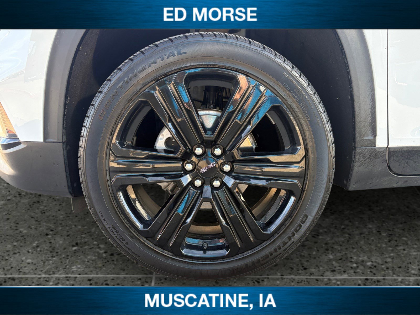 Certified 2025 GMC Acadia Elevation w/ Elevation Premium Package image 9