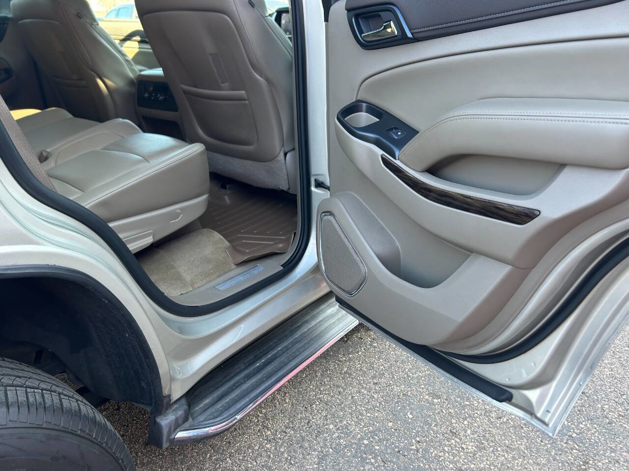 Used 2015 GMC Yukon SLT image 22