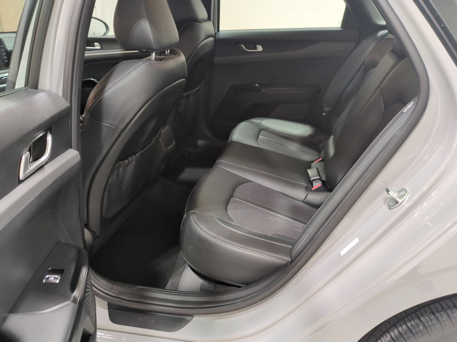 Certified 2024 Kia K5 GT-Line FWD image 15
