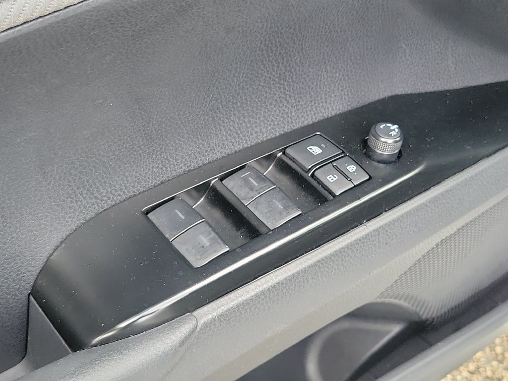 Used 2026 Toyota Camry SE FWD image 23
