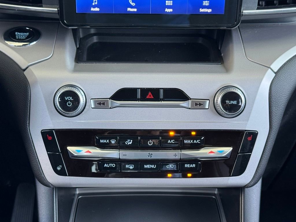 Used 2023 Ford Explorer XLT w/ Equipment Group 202A image 23